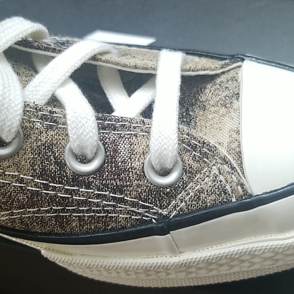 Converse high top BRAND New - Picture 8 of 16